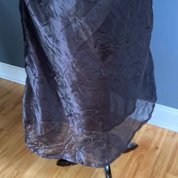 Barbara Lesser vintage sheer crinkle lined V front & back neckline slip midi. Md - Picture 4 of 7
